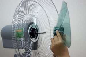 Quat-dien-bi-sat-coi-la-gi