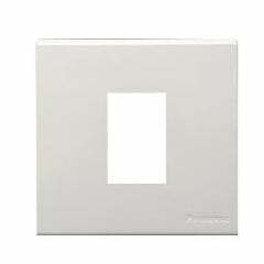 Mặt vuông 1 thiết bị trắng ánh kim Panasonic WEB7811MW