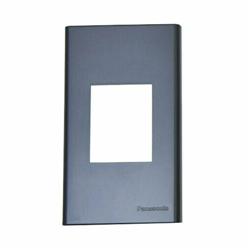 2pan-wev680290mb Mặt Refina ổ đơn 3 chấu đen ánh kim Panasonic WEV680290MB