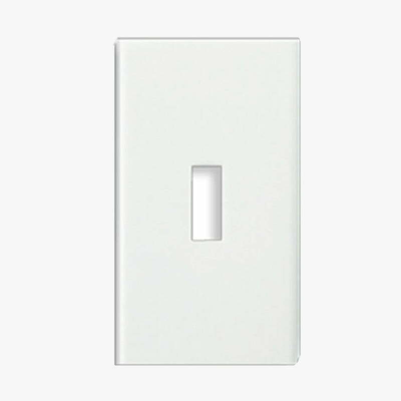 2pan-wev7061sw Mặt Wide HB màu trắng Panasonic WEV7061SW