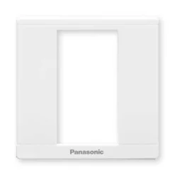 Mặt Moderva vuông dùng cho 3 thiết bị màu trắng Panasonic WMFV7813