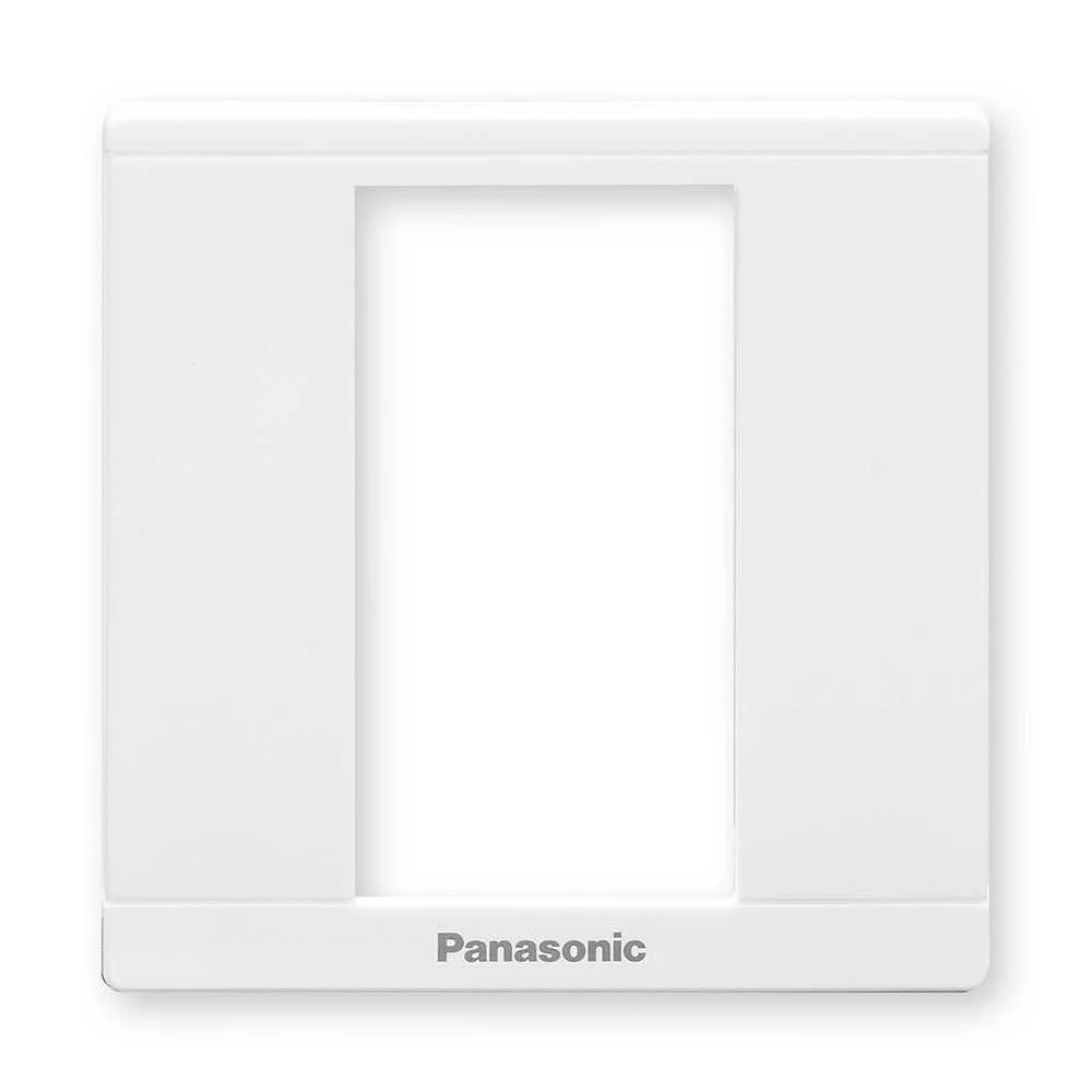 2pan-wmfv7813 Mặt Moderva vuông dùng cho 3 thiết bị màu trắng Panasonic WMFV7813