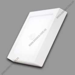 Đèn LED panel vuông cảm biến gắn nổi 24W sáng trắng Nanoco NPL246SS