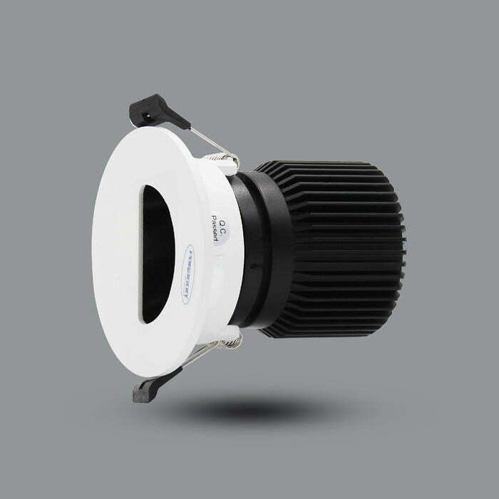 Đèn LED Downlight âm trần khách sạn 12W sáng vàng Paragon PRHK90L12/30