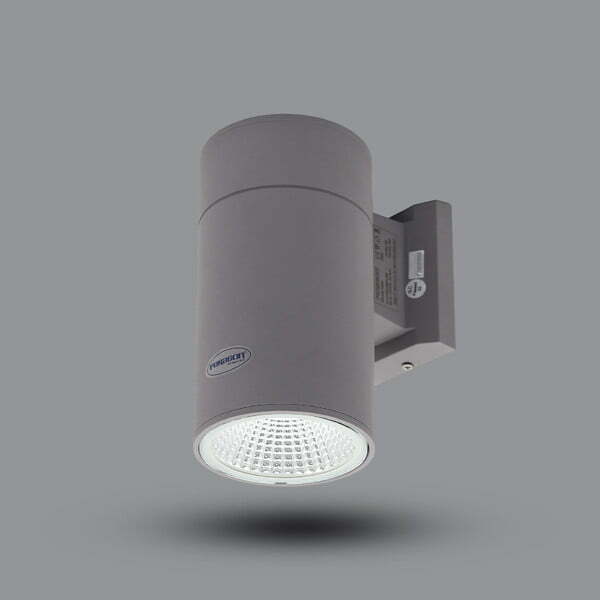 3par-pwlae27 Đèn LED gắn tường 15W IP54 sáng vàng Paragon PWLBE27