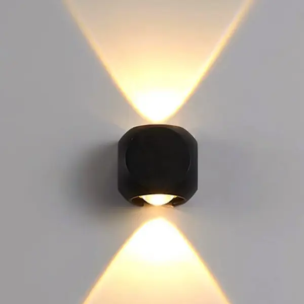 Đèn LED gắn tường ngoài trời Stella Nanoco NBLS252