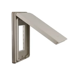 Mặt Wide 3 thiết bị có nắp che mưa màu beige Panasonic WEG7903K-VN