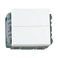 Công tắc 2 chiều loại đôi 10A dùng với mặt WEVH68030 màu trắng Panasonic WEVH5542-7