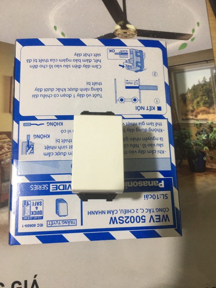 Cong Tac 2 Chieu Panasonic Wev5002sw Wev5002 7sw